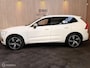 Volvo XC60 2.0 T8 TwinEngine AWD R-Design B&W PANO TREKH HUD