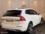 Volvo XC60 2.0 T8 TwinEngine AWD R-Design B&W PANO TREKH HUD