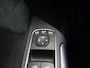 Mercedes-Benz B-klasse 180 AMG Line | Panoramadak | Night | Widescreen | Achteruitrijcamera | Stoelverwarming | Sfeerverlichting |