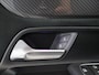 Mercedes-Benz B-klasse 180 AMG Line | Panoramadak | Night | Widescreen | Achteruitrijcamera | Stoelverwarming | Sfeerverlichting |