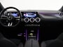 Mercedes-Benz B-klasse 180 AMG Line | Panoramadak | Night | Widescreen | Achteruitrijcamera | Stoelverwarming | Sfeerverlichting |