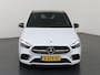Mercedes-Benz B-klasse 180 AMG Line | Panoramadak | Night | Widescreen | Achteruitrijcamera | Stoelverwarming | Sfeerverlichting |