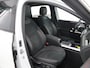 Mercedes-Benz B-klasse 180 AMG Line | Panoramadak | Night | Widescreen | Achteruitrijcamera | Stoelverwarming | Sfeerverlichting |