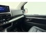 Opel Vivaro-e Electric L3 75 kWh | DEMO | Lederen bekleding | STX pakket | Navigatie | Stoelverwarming | Keyless | Laadruimte betimmering | Camera | Lichtmetalen velgen black