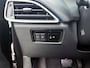 Jaguar F-Pace 2.0 Portfolio AWD 30t | 301PK | NL-AUTO | GOED ONDERH | CARPLAY | CLIMATE | ACHTERCAM | LANE ASS | CRUISECONTRL |