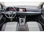 Volkswagen Golf 1.5 TSI 150pk | Trekhaak | Stoel-/ Stuurwielverwarming | Adaptive Cruise | 17" Velgen
