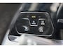 Volkswagen Golf 1.5 TSI 150pk | Trekhaak | Stoel-/ Stuurwielverwarming | Adaptive Cruise | 17" Velgen