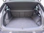 Volkswagen Tiguan 1.4 TSI eHybrid R-Line | Trekhaak | Head-up Display | Camera | ACC | Stuur-/Stoelverwarming V+A | Spiegelpakket | 19'' |