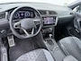 Volkswagen Tiguan 1.4 TSI eHybrid R-Line | Trekhaak | Head-up Display | Camera | ACC | Stuur-/Stoelverwarming V+A | Spiegelpakket | 19'' |