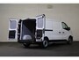 Renault Trafic 2.0 dCi 120pk L2 H1 2x Schuifdeur Airco Navigatie Trekhaak