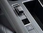Skoda Enyaq iV 80 SOH 95% Trekhaak 3-Zone Ecc Stuur+Stoelverwarming Lmv 21" Camera Apple Carplay Android Auto Keyless advanced Pdc Led Privacy Glas P-Assist DAB Isofix Rijstrooksensor 1.000KG Trekgewicht 1e Eigenaar Origineel Nederlandse Auto