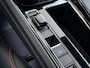Skoda Enyaq iV 60 Pano.Dak Leer 20" Stuur+Stoel+Achterbankverwarming 3-Zone Ecc Navi Apple Carplay Android Auto Draadloze Telefoonlader SOH 90.6% Elek.Achterklep Privacy Glas Lmv Led Pdc Isofix DAB Lane Assist Dealeronderhouden Origineel Nederlandse Auto Zeer Compleet