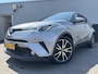Toyota C-HR / C-HR+ 1.8 Hybrid Style Navigatie, Dodehoekdetectie, Stoelverwarming, Stuurwiel verwarmd, Smart Key, LMV, Parkeersensoren
