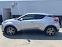 Toyota C-HR / C-HR+ 1.8 Hybrid Style Navigatie, Dodehoekdetectie, Stoelverwarming, Stuurwiel verwarmd, Smart Key, LMV, Parkeersensoren