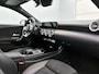 Mercedes-Benz A-klasse 200 Business Solution AMG(Goed ondH, Panorama, Sfeerverlichting, Lane Assist,Navi, Camera, StoelV, Etc)