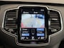 Volvo XC90 T8 Recharge AWD R-Design 49.000km/PANO/LUCHTVERING/TREKHAAK/22"/HEAD-UP/H&K/LEER-ALCANTARA R-DESIGN SP. STOELEN/MEMORY/ACC/PILOT-ASSIST/PINE-GREY/NET OH BEURT GEHAD BIJ VOLVO
