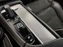Volvo XC90 T8 Recharge AWD R-Design 49.000km/PANO/LUCHTVERING/TREKHAAK/22"/HEAD-UP/H&K/LEER-ALCANTARA R-DESIGN SP. STOELEN/MEMORY/ACC/PILOT-ASSIST/PINE-GREY/NET OH BEURT GEHAD BIJ VOLVO