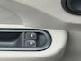 Renault Twingo 1.2 Authentique Airco | Trekhaak | AllSeason | Centraal + AB | Airco !!