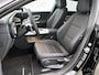 Mercedes-Benz CLA Shooting Brake 250+ Business Solution AMG 85 kWh | Nightpakket | Trekhaak | Warmtewerend, donkergetint glas | Massagefunctie | Vast panoramadak | 18 inch vijfspaaks AMG-velgen |