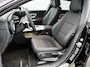 Mercedes-Benz CLA Shooting Brake 250+ Business Solution AMG 85 kWh | Nightpakket | Trekhaak | Warmtewerend, donkergetint glas | Massagefunctie | Vast panoramadak | 18 inch vijfspaaks AMG-velgen |
