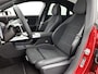 Mercedes-Benz CLA 200 Business Solution AMG | Premium Plus pakket | Winterpakket | Nightpakket | Parkeerpakket | Sportstoelen | 19" vijf dubbelspaaks AMG-velgen | Sierelementen in aluminium | URBAN GUARD | Vast panoramadak | MBUX virtuele assistent |
