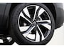 Volvo XC40 B4 (M-HYBRID) PLUS DARK -PANO.DAK|HARMAN/KARDON|POWER-SEATS|360°CAM|PRIVACY.GLAS|20"