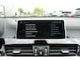 BMW X2 sDrive20i High Executive 190 PK | Panorama dak | Stoelverwarming | Vol lederen bekleding | CarPlay| Elektrische klep | LED verlichting | Lichtmetalen velgen | Achteruitrijcamera |