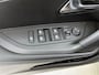 Peugeot 2008 1.2 130pk Allure Pack Automaat | Apple Carplay/Android Auto | Climate Control | Stoelverwarming | Adaptieve Cruise Control | 17"LMV | LED | Camera |