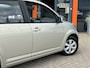Daihatsu Sirion 2 1.3-16V Prestige / Airco / Recente APK / Allseason Banden /