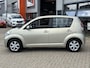 Daihatsu Sirion 2 1.3-16V Prestige / Airco / Recente APK / Allseason Banden /