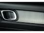 Volvo XC40 B4 197PK Momentum Pro | Trekhaak | Elec Stoelen | Getint Glas | Camera | Adap Cruise