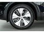 Volvo XC40 B4 197PK Momentum Pro | Trekhaak | Elec Stoelen | Getint Glas | Camera | Adap Cruise