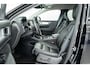 Volvo XC40 B4 197PK Momentum Pro | Trekhaak | Elec Stoelen | Getint Glas | Camera | Adap Cruise