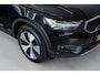 Volvo XC40 B4 197PK Momentum Pro | Trekhaak | Elec Stoelen | Getint Glas | Camera | Adap Cruise