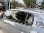 Peugeot 208 1.2 Turbo 100 PK Allure | Navigatie via Telefoon | All Season banden | 360 Graden Camera | LED Verlichting | Climate Control | Dode Hoek Detectie | Voor + Achter Parkeersensoren | 16" Lichtmetalen Velgen |