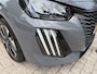Peugeot 208 1.2 Turbo 100 PK Allure | Navigatie via Telefoon | All Season banden | 360 Graden Camera | LED Verlichting | Climate Control | Dode Hoek Detectie | Voor + Achter Parkeersensoren | 16" Lichtmetalen Velgen |