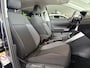 Volkswagen Polo 1.0 TSI Life Edition Achteruitrijcamera - Airco - Apple carplay - Draadloze telefoonoplader - Parkeersensor achter - Radio - Licht metalen velgen 15 inch - Navigatie - Radio - Cruise control - Elektrische ramen - Bluetooth - Led verlichting - Regensensor - start/stop systeem - stuurwiel multifunctioneel - Stoffen bekleding