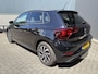 Volkswagen Polo 1.0 TSI Life Edition Achteruitrijcamera - Airco - Apple carplay - Draadloze telefoonoplader - Parkeersensor achter - Radio - Licht metalen velgen 15 inch - Navigatie - Radio - Cruise control - Elektrische ramen - Bluetooth - Led verlichting - Regensensor - start/stop systeem - stuurwiel multifunctioneel - Stoffen bekleding