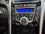 Hyundai i30 1.6 CRUISE NAVI TREKHAAK STOELVER. PDC. PANODAK