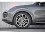 Porsche Cayenne Coupé 3.0 E-Hybrid 462pk | Panoramadak | Luchtvering | Trekhaak | Leder
