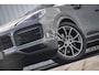 Porsche Cayenne Coupé 3.0 E-Hybrid 462pk | Panoramadak | Luchtvering | Trekhaak | Leder
