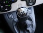 Fiat Panda 0.9 TwinAir Lounge | Climate control | Lichtmetalen velgen | Mistlampen | Trekhaak | Buitenspiegels elektrisch verstel- en verwarmbaar | Elektrische ramen voor