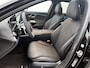 Mercedes-Benz E-klasse Estate 300 e Business Solution AMG | Premium pakket | Winterpakket | Nightpakket | Leder pakket | Trekhaak | Panoramaschuifdak | 360° camera | Burmester® 4D surround sound system | 20-inch multispaak AMG velgen | GUARD 360° |