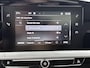 Opel Mokka-e 136pk Elegance 50-kWh Automaat | Navigatie | Camera | Parkeersensoren Voor/ Achter | Voorstoelen Verwarmd | Lichtmetalen Velgen 17"