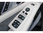 BMW X5 M Competition | Memory seats | Stoelverwarming/verkoeling | Head-up display | Massage stoelen | Schuif/kantel dak | Trekhaak | Bowers & Wilkins audio | 360° camera | Softclose |