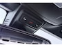 Mercedes-Benz C-klasse Cabrio 200 Edition 1 | AMG-Line | Nekverwarming | Dodehoekassistent | Parkeerassistent | Stoelverwarming | LED | 18 Inch AMG