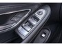 Mercedes-Benz C-klasse Cabrio 200 Edition 1 | AMG-Line | Nekverwarming | Dodehoekassistent | Parkeerassistent | Stoelverwarming | LED | 18 Inch AMG