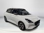 Suzuki Swift 1.2 Style Smart Hybrid **NIEUWE AUTO/ DIRECT LEVERBAAR**