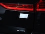 Volvo XC60 2.0 T6 398pk Plug-in hybrid AWD Ultimate Dark Bowers &Wilkins Premium Sound system Navigatie Google Panorama dak Camera Extra Getint glas Stoelen met massage functie