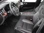 Volvo XC60 2.0 T6 398pk Plug-in hybrid AWD Ultimate Dark Bowers &Wilkins Premium Sound system Navigatie Google Panorama dak Camera Extra Getint glas Stoelen met massage functie